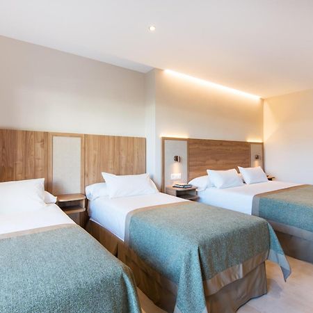 Hotel Tarik Torremolinos Bagian luar foto