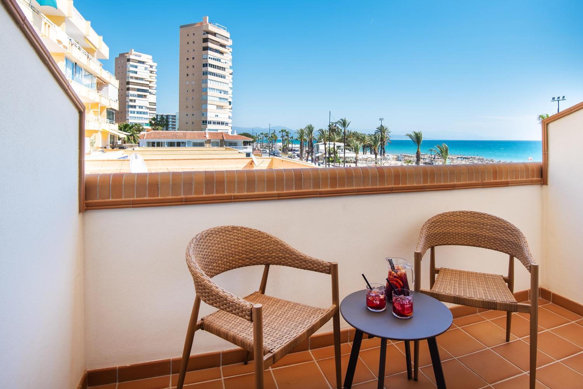 Hotel Tarik Torremolinos Bagian luar foto